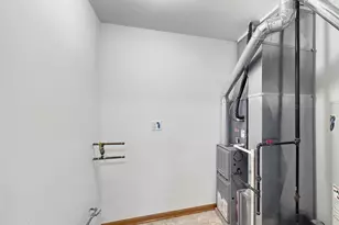 9898 Hart St, Saint John, IN 46373 - Photo 23
