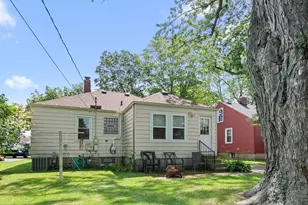 413 McKinley St, Valparaiso, IN 46383 - Photo 19
