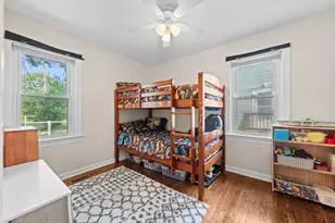 413 McKinley St, Valparaiso, IN 46383 - Photo 7