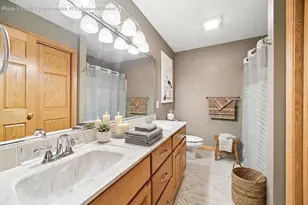 7129 Boardwalk Cir, Crown Point, IN 46307 - Photo 19