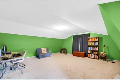 9044 Kennedy Avenue, Highland, IN 46322 - Photo 11