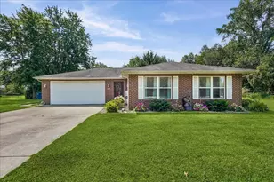 617 6th Ave NW, Demotte, IN 46310 - Photo 1