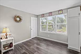 617 6th Ave NW, Demotte, IN 46310 - Photo 13