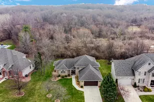 10621 Erie Dr, Crown Point, IN 46307 - Photo 23