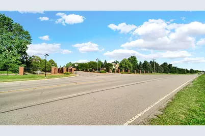 10621 Erie Drive, Crown Point, IN 46307 - Photo 17