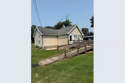 307 S Fisher Street, Knox, IN 46534 - Photo 3