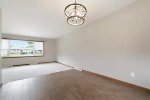 954 Chippewa Dr, Crown Point, IN 46307 - Photo 13