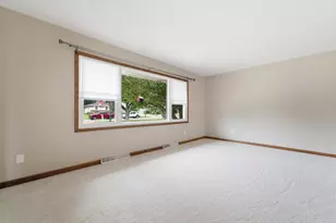 954 Chippewa Dr, Crown Point, IN 46307 - Photo 11
