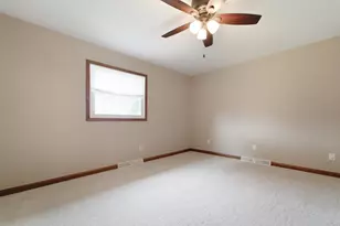 954 Chippewa Dr, Crown Point, IN 46307 - Photo 15