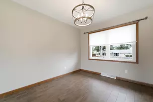 954 Chippewa Dr, Crown Point, IN 46307 - Photo 13