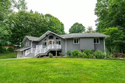 471 E 830 N, Valparaiso, IN 46383 - Photo 3