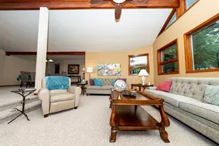 471 E 830 N, Valparaiso, IN 46383 - Photo 7