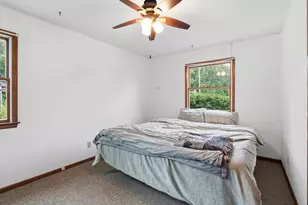 807 21st St SW, Demotte, IN 46310 - Photo 15