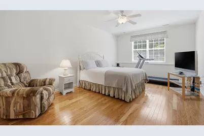 8789 Forest Glen Court, Saint John, IN 46373 - Photo 17
