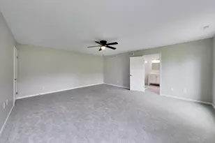 9831 Erie St, Highland, IN 46322 - Photo 25
