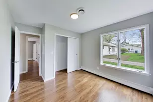 9831 Erie St, Highland, IN 46322 - Photo 21