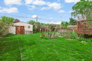 5818 Springfield Ave, Portage, IN 46368 - Photo 15