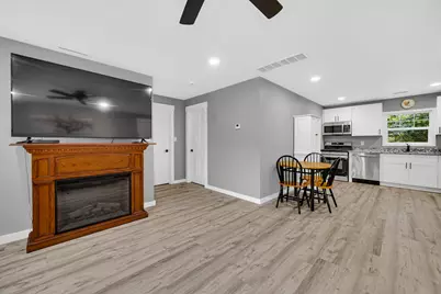 5860 Mulberry Avenue, Portage, IN 46368 - Photo 7