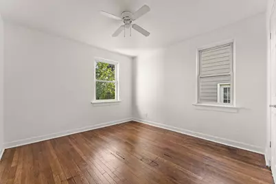 1000 W Home Avenue, Hobart, IN 46342 - Photo 9
