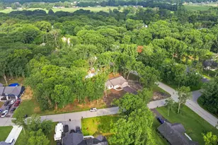 11252 Quail Run Dr S, Wheatfield, IN 46392 - Photo 31