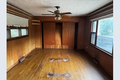 2589 Jefferson Street, Gary, IN 46407 - Photo 7