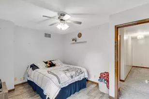 100 N Pawnee Ct, La Porte, IN 46350 - Photo 27