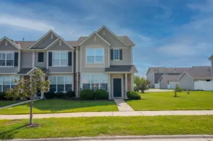 11471 Vermont Pl, Crown Point, IN 46307 - Photo 3