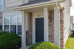 11471 Vermont Pl, Crown Point, IN 46307 - Photo 9