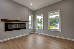 1419 2nd St, La Porte, IN 46350 - Photo 5