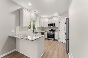 1419 2nd St, La Porte, IN 46350 - Photo 9