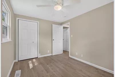 3425 Wabash Street, Michigan City, IN 46360 - Photo 9