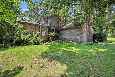 804 Brandonbury Drive, Valparaiso, IN 46383 - Photo 3