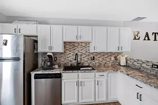 10328 Paramount Way, Cedar Lake, IN 46303 - Photo 7