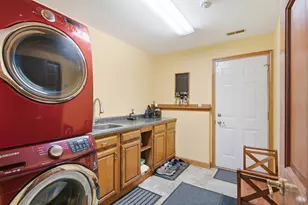 463 E 525 N, Valparaiso, IN 46383 - Photo 33