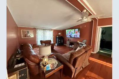 557 N Fail Road, La Porte, IN 46350 - Photo 7