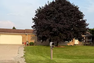 557 N Fail Rd, La Porte, IN 46350 - Photo 3