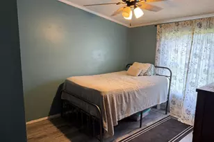 557 N Fail Rd, La Porte, IN 46350 - Photo 17