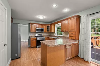 423 Shorewood Court, Valparaiso, IN 46385 - Photo 13