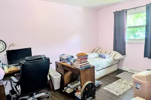 875 W 72nd Ct, Merrillville, IN 46410 - Photo 9
