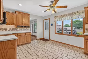 9838 Redbud Rd, Munster, IN 46321 - Photo 13
