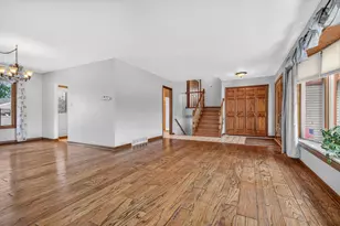9838 Redbud Rd, Munster, IN 46321 - Photo 7