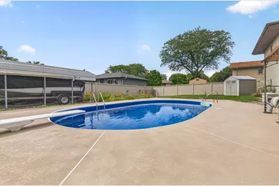 9838 Redbud Road, Munster, IN 46321 - Photo 5