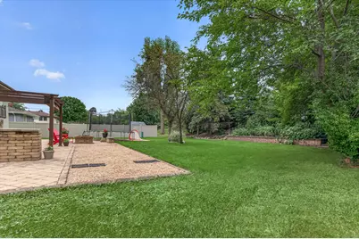 10000 Redbud Road, Munster, IN 46321 - Photo 5