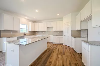 10510 Kansas Street, Crown Point, IN 46307 - Photo 9