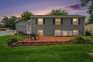 203 E Greenwood Ave, Crown Point, IN 46307 - Photo 27