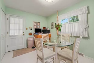 203 E Greenwood Ave, Crown Point, IN 46307 - Photo 11