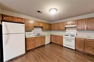 1945 W 86th Ln, Merrillville, IN 46410 - Photo 3