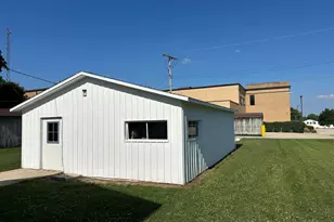 311 S Clay St, Morocco, IN 47963 - Photo 19