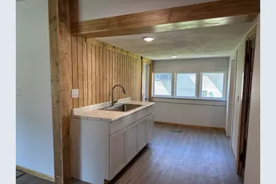 311 S Clay Street, Morocco, IN 47963 - Photo 7
