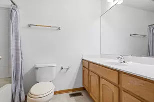 7439 Clark St, Merrillville, IN 46410 - Photo 25